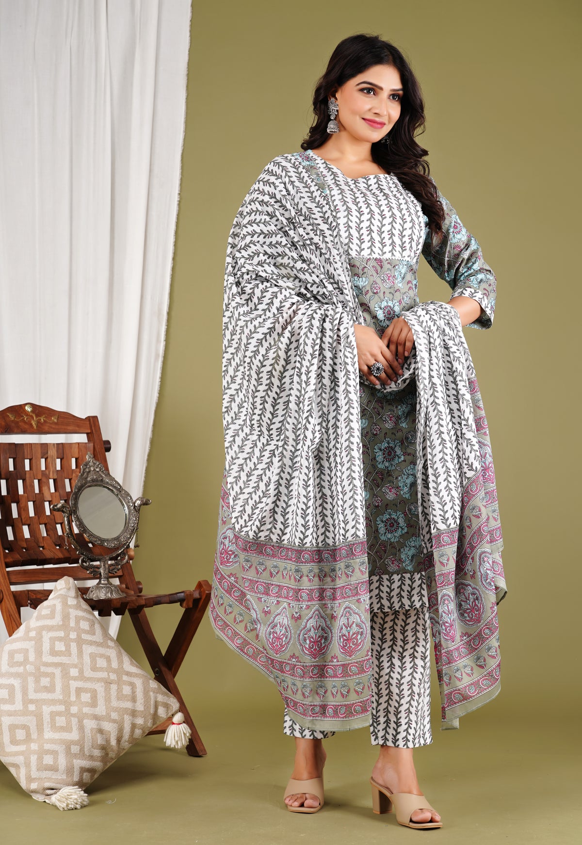 Neelima Floral Printed Cotton Kurta Pant Dupatta Set