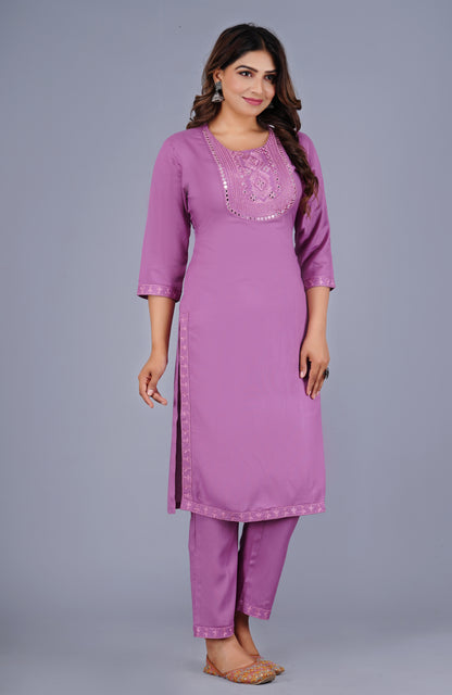 Suhani Gulnaar Lilac Classic Embroidered Mirror-Work Kurta Pant Set